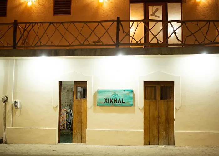 Xiknal Hotel 2*